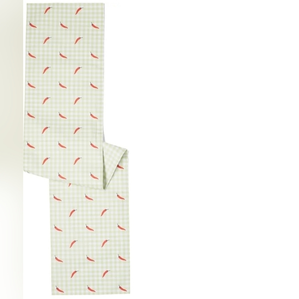 NWT Indoor/Outdoor Table Runner